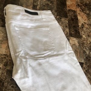 White ripped jeans men’s
